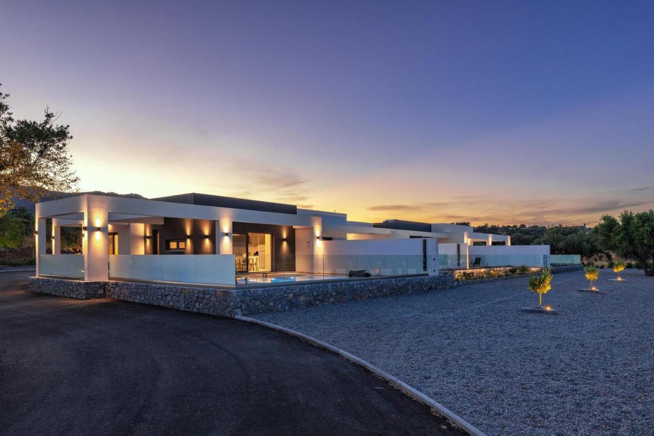 Armonia Suites Gennadi Exteriér fotografie