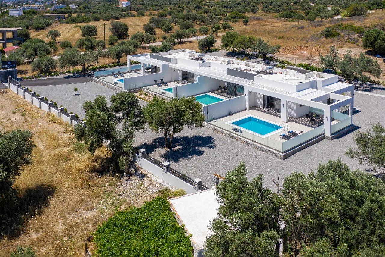 Armonia Suites Gennadi Exteriér fotografie