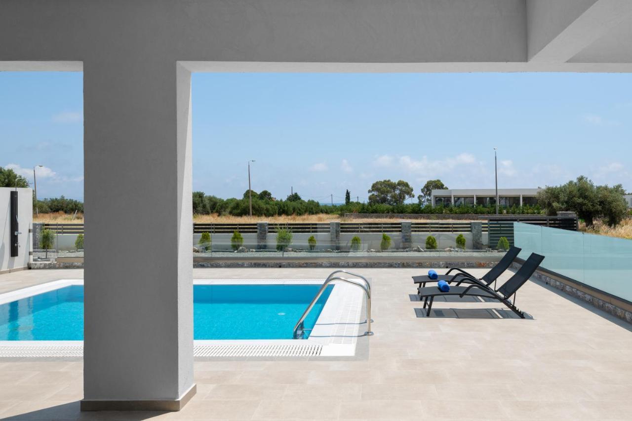 Armonia Suites Gennadi Exteriér fotografie