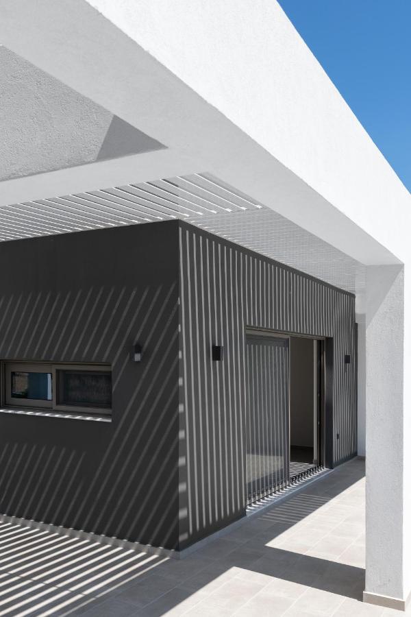 Armonia Suites Gennadi Exteriér fotografie