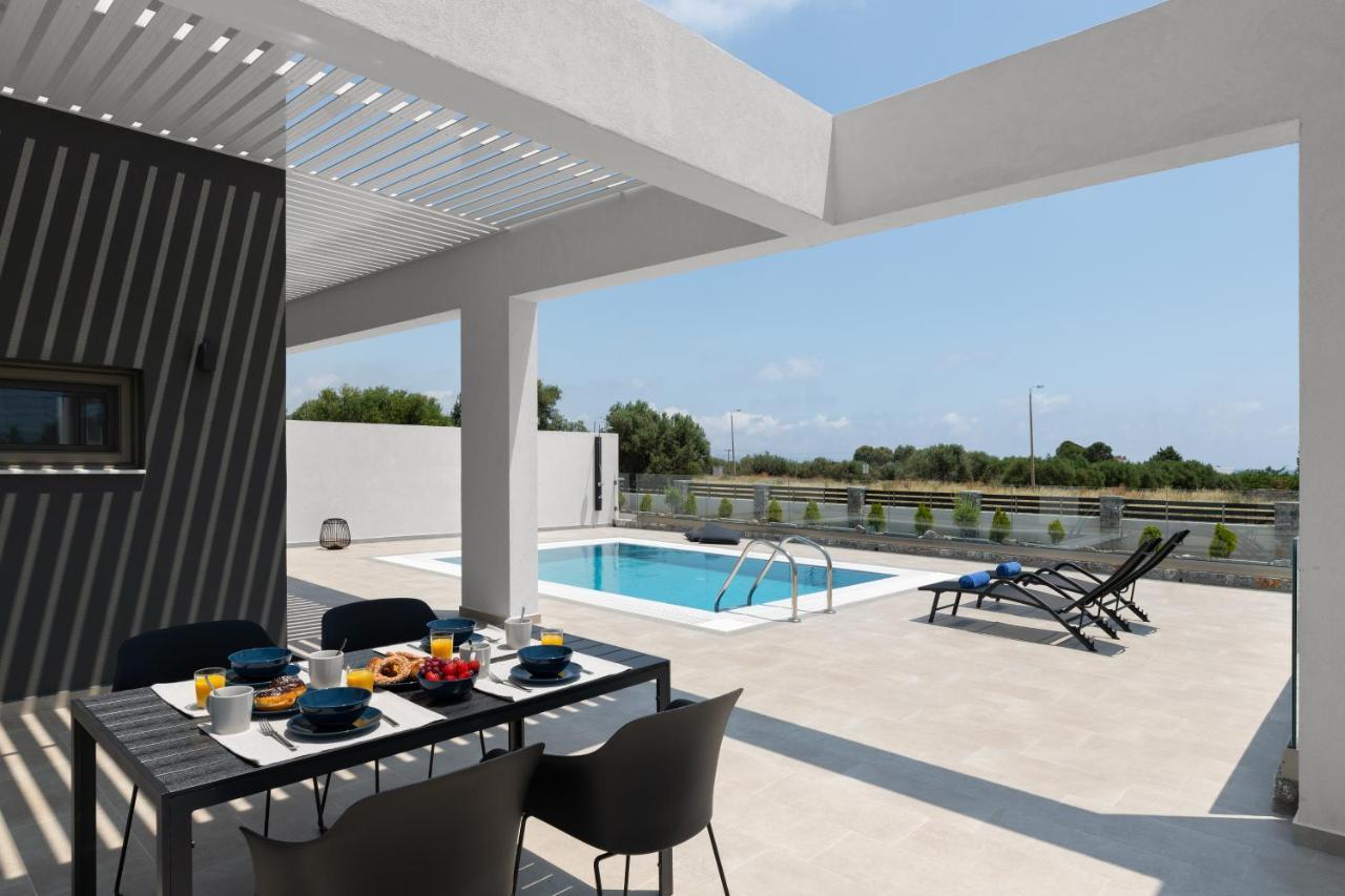 Armonia Suites Gennadi Exteriér fotografie