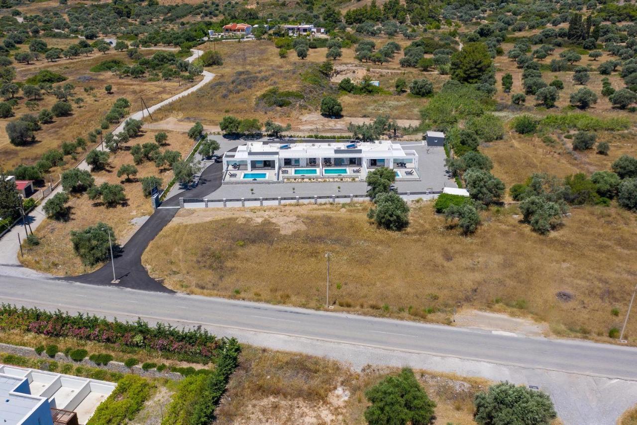 Armonia Suites Gennadi Exteriér fotografie